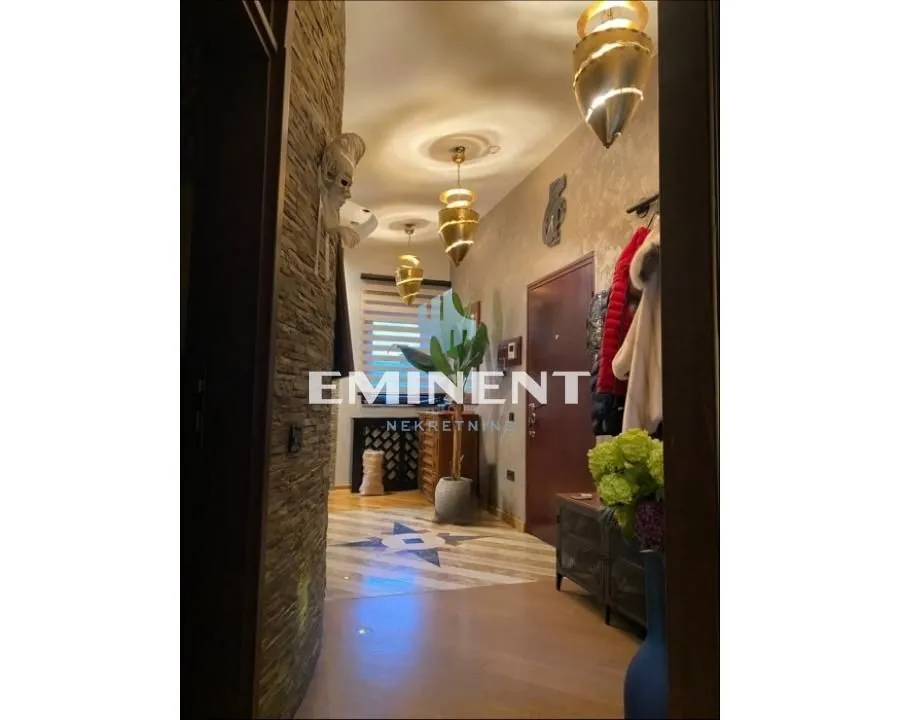 Rent, three bedroom apartment, 165m², Vračar Hram, Vračar Sve Podlokacije