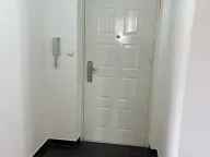 Izdavanje, jednosoban stan, 65m², Zagorič, Podgorica - image 10