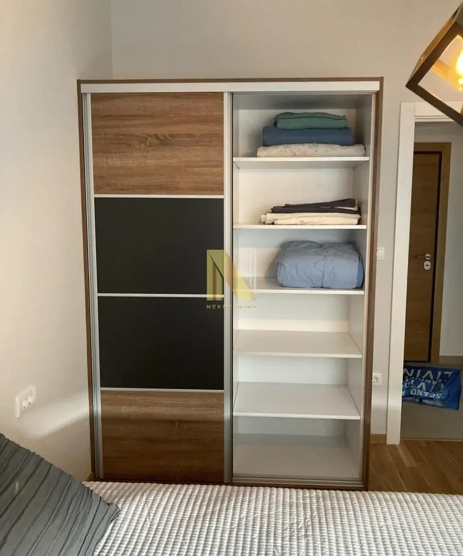 Izdavanje, trosoban stan, 57m², Kej, Novi Sad Sve Podlokacije