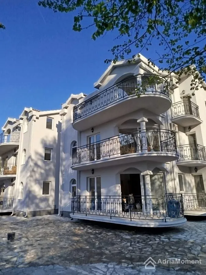 Sale, two bedroom apartment, 79m², Kotor, Crna Gora