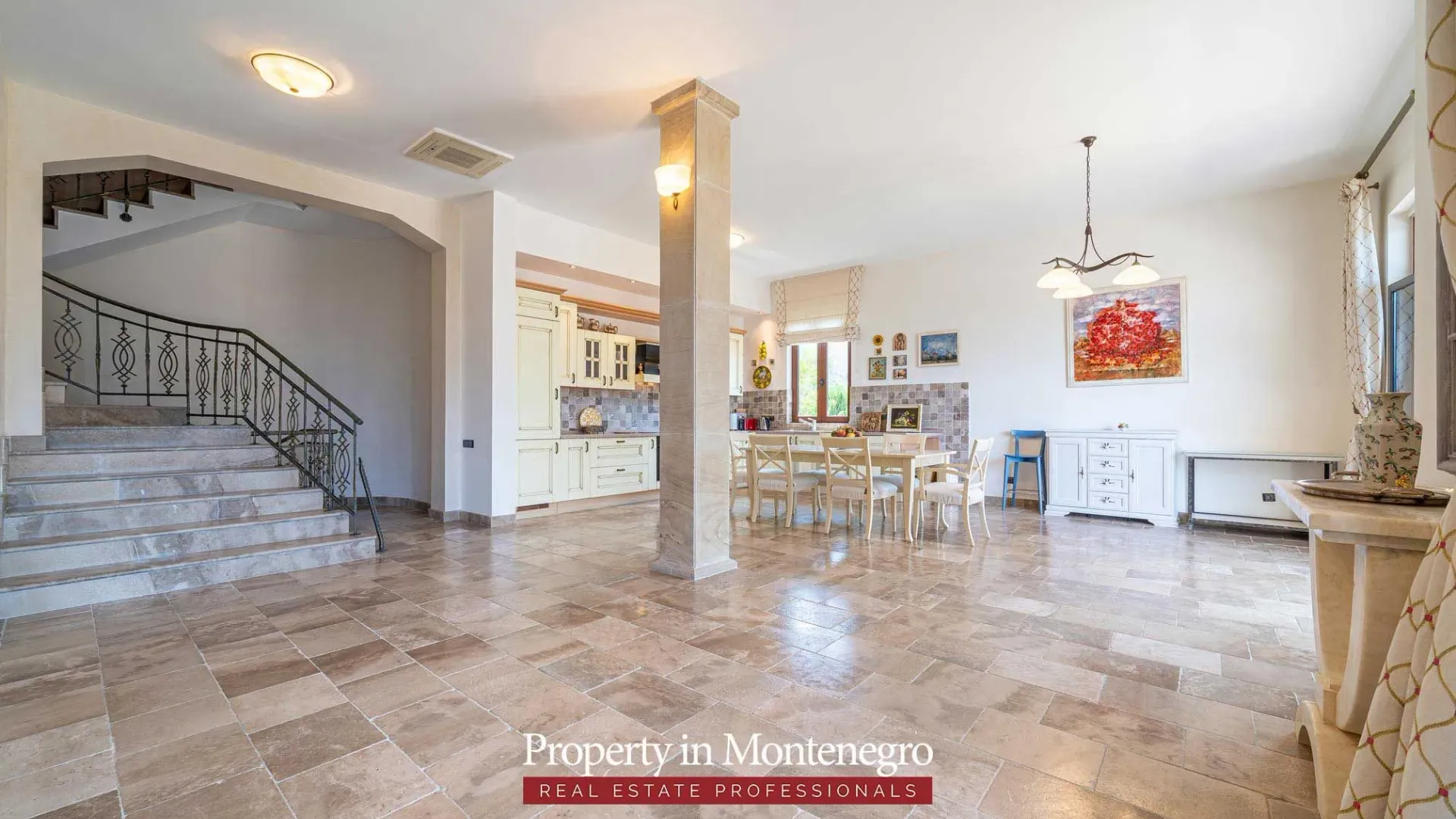 Sale, house, 971m², Petrovac, Budva