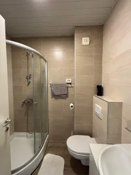 Rent, one bedroom apartment, 45m², City Kej, Podgorica - image 10