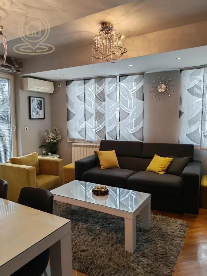 Rent, three bedroom apartment, 65m², Centar, Kragujevac