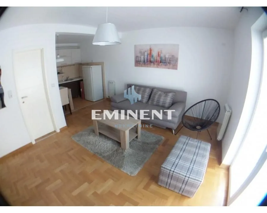 Rent, one bedroom apartment, 34m², Crveni Krst, Beograd