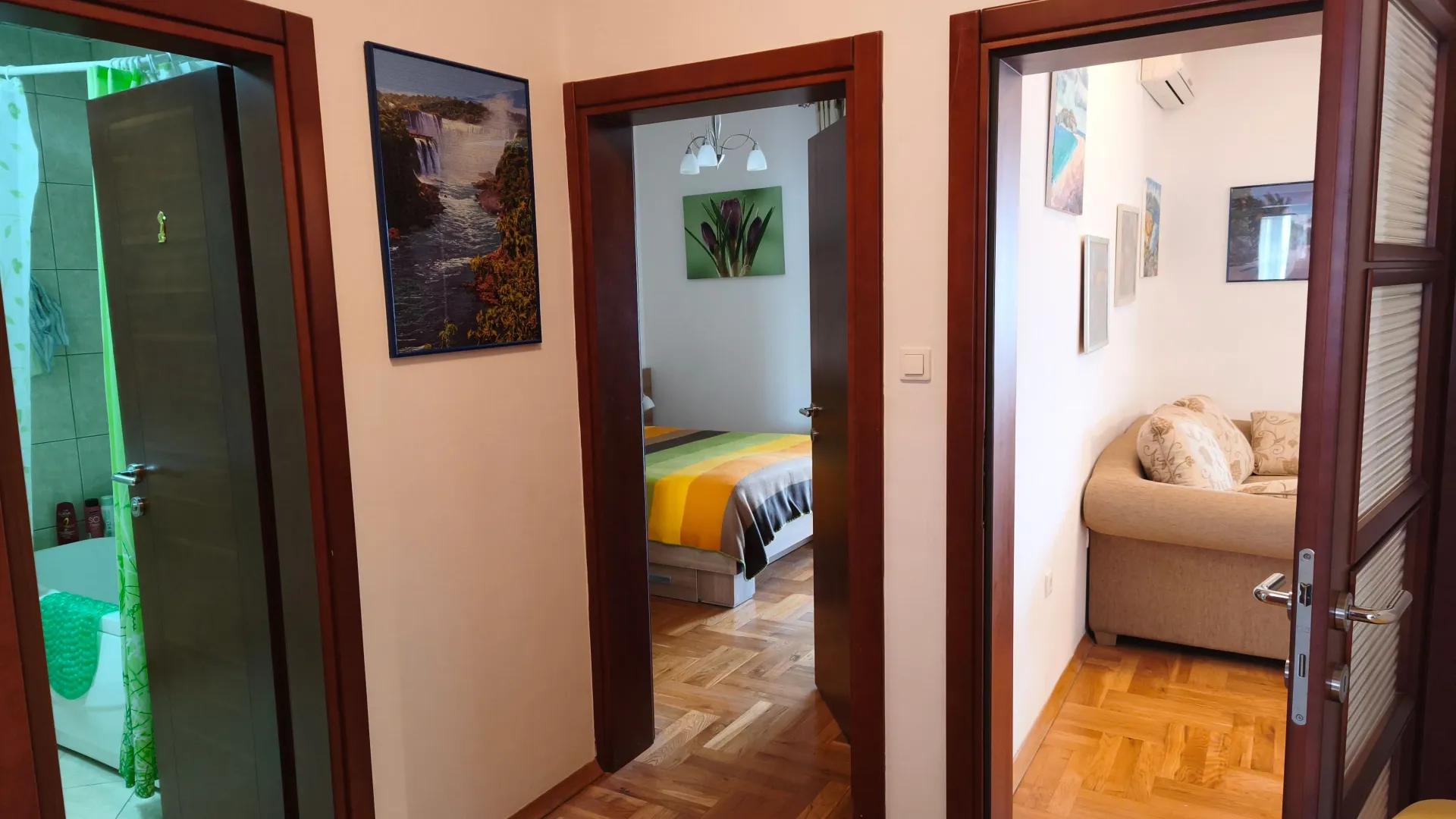 Sale, three bedroom apartment, 100m², Centar, Bar