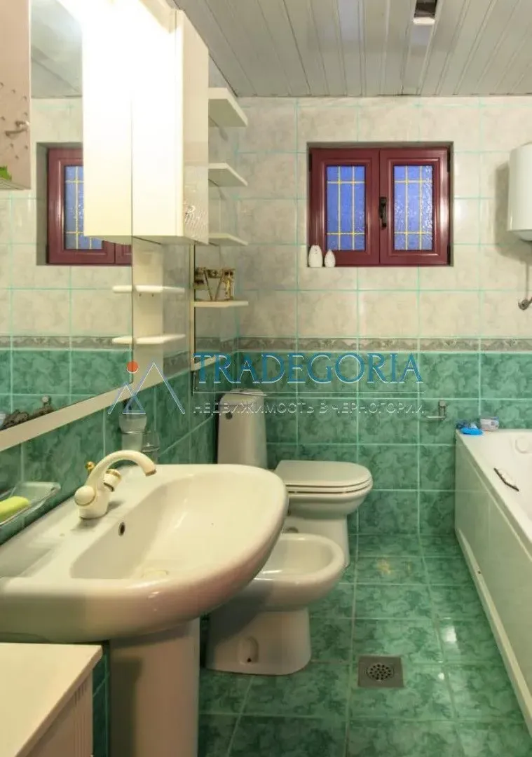 Prodaja, kuća, 400m², Bar, Crna Gora