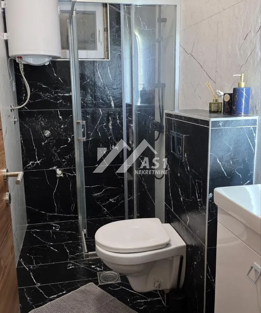 Izdavanje, jednosoban stan, 35m², Veternik, Novi Sad Sve Podlokacije