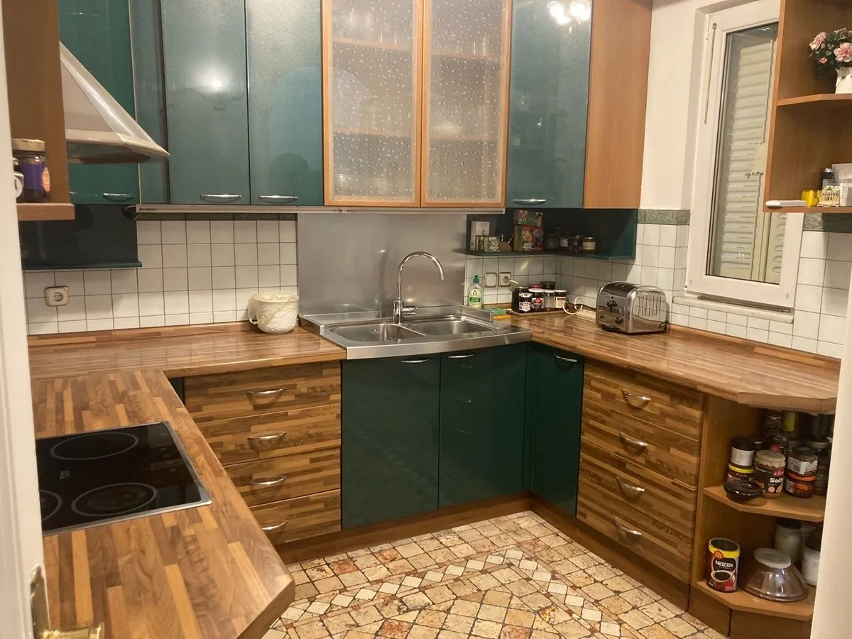 Izdavanje, kuća, 300m², Vračar Sve Podlokacije, Beograd