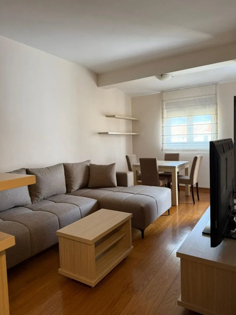 Izdavanje, jednosoban stan, 42m², Porto Montenegro, Tivat