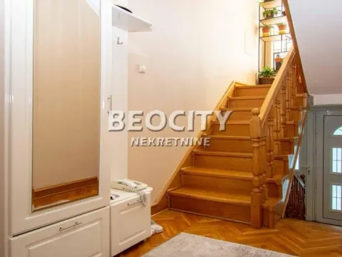 Prodaja, kuća, 357m², Sremčica, Beograd - image 6