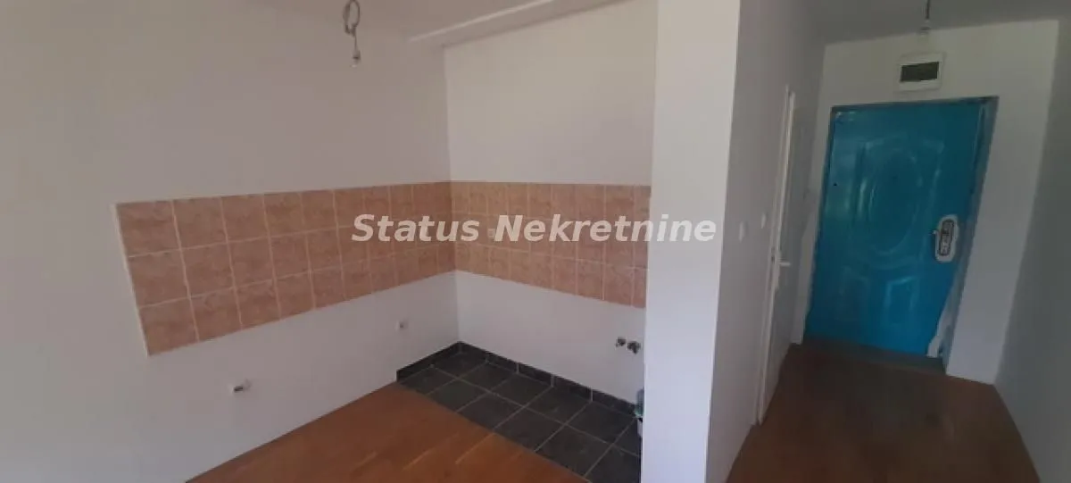 Sale, office space, 128m², Novo naselje, Novi Sad
