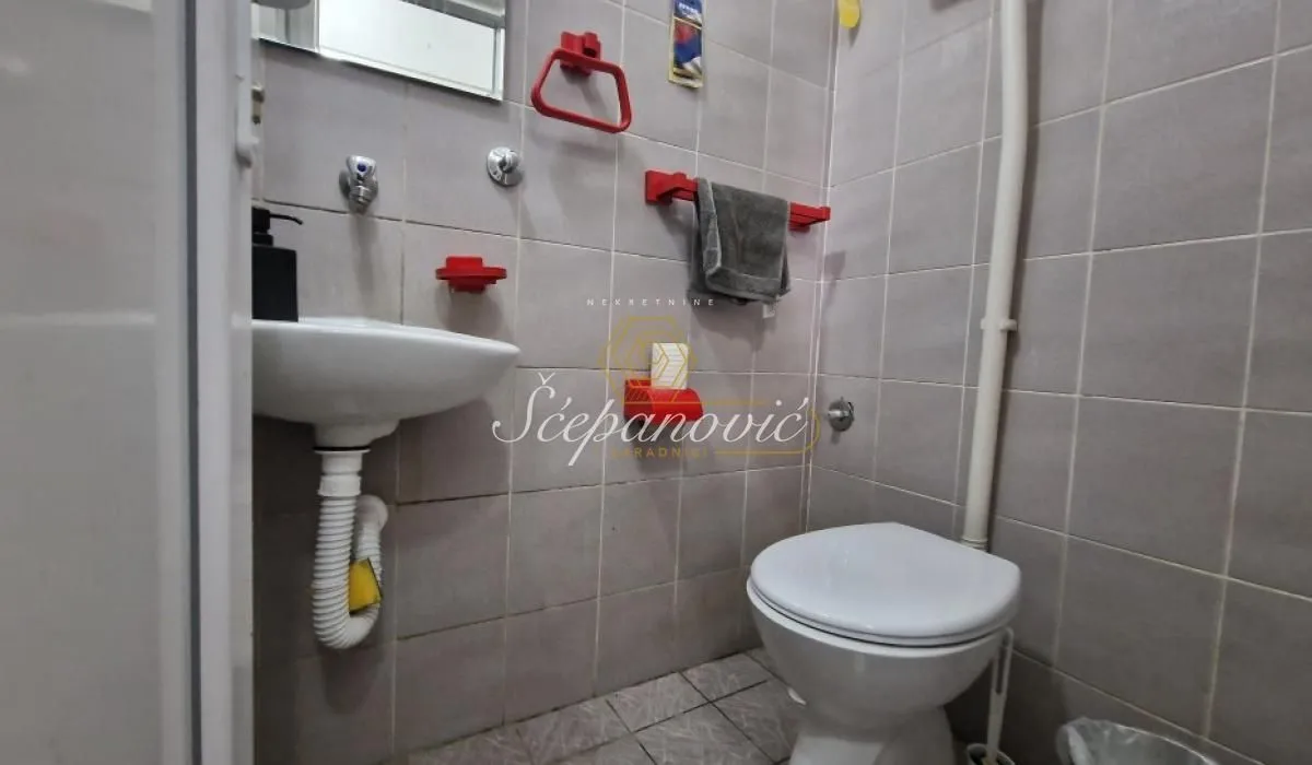 Rent, office space, 49m², Satelit, Novi Sad Sve Podlokacije