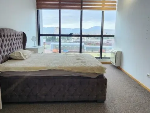 Prodaja, četvorosoban stan, 160m², Podgorica, Crna Gora - image 15