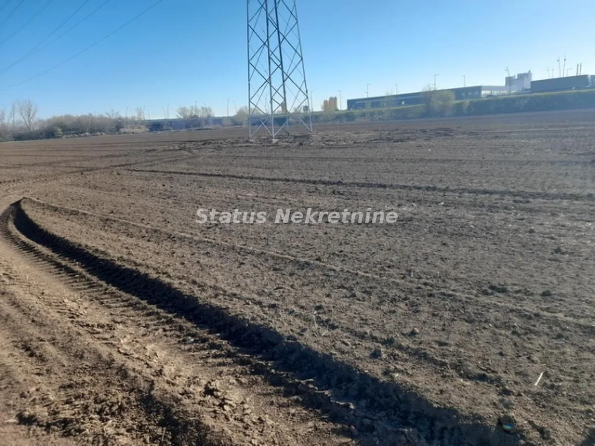 Prodaja, plac, 5840m², Bulevar Evrope, Novi Sad Sve Podlokacije