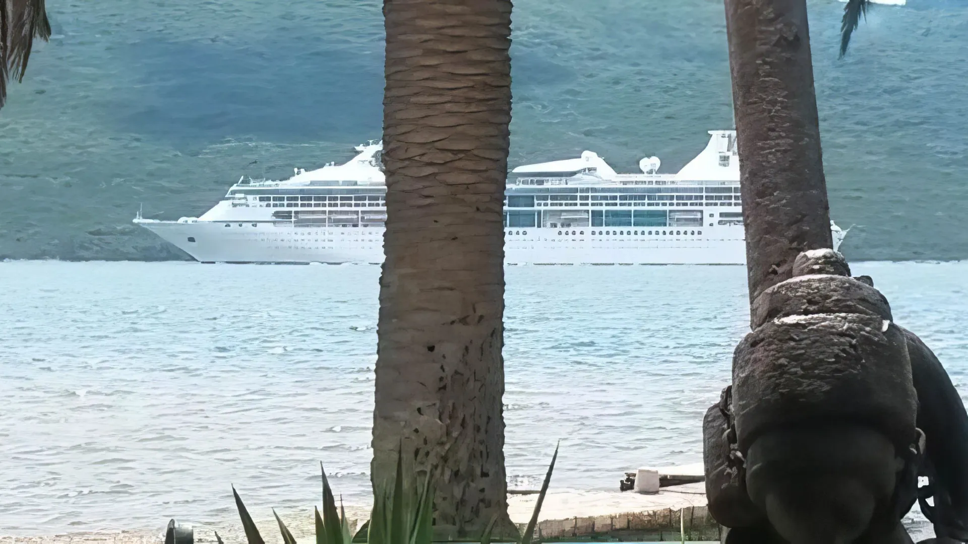 Izdavanje, dvosoban stan, 80m², Igalo, Herceg Novi