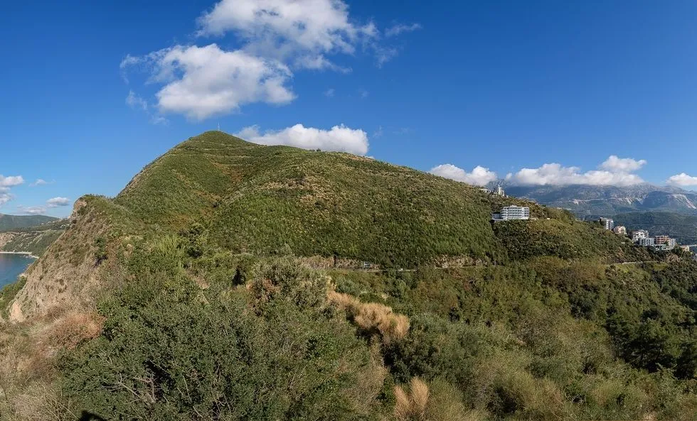Prodaja, plac, 9500m², Komoševina, Budva