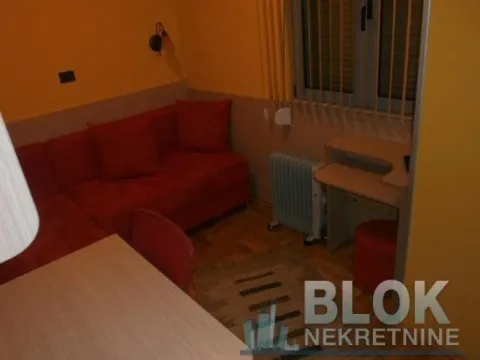 Rent, two bedroom apartment, 60m², Gorica C, Podgorica - image 8