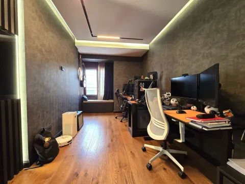 Prodaja, stan, 194m², Pobrežje, Podgorica - image 12