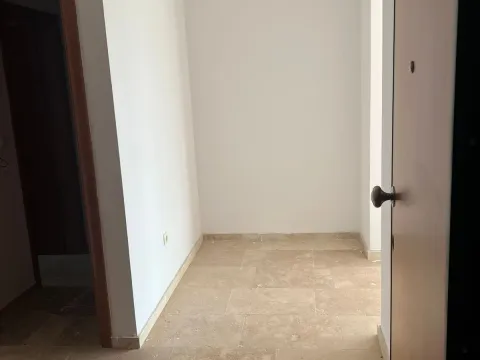 Prodaja, dvosoban stan, 90m², Šušanj, Bar - image 8