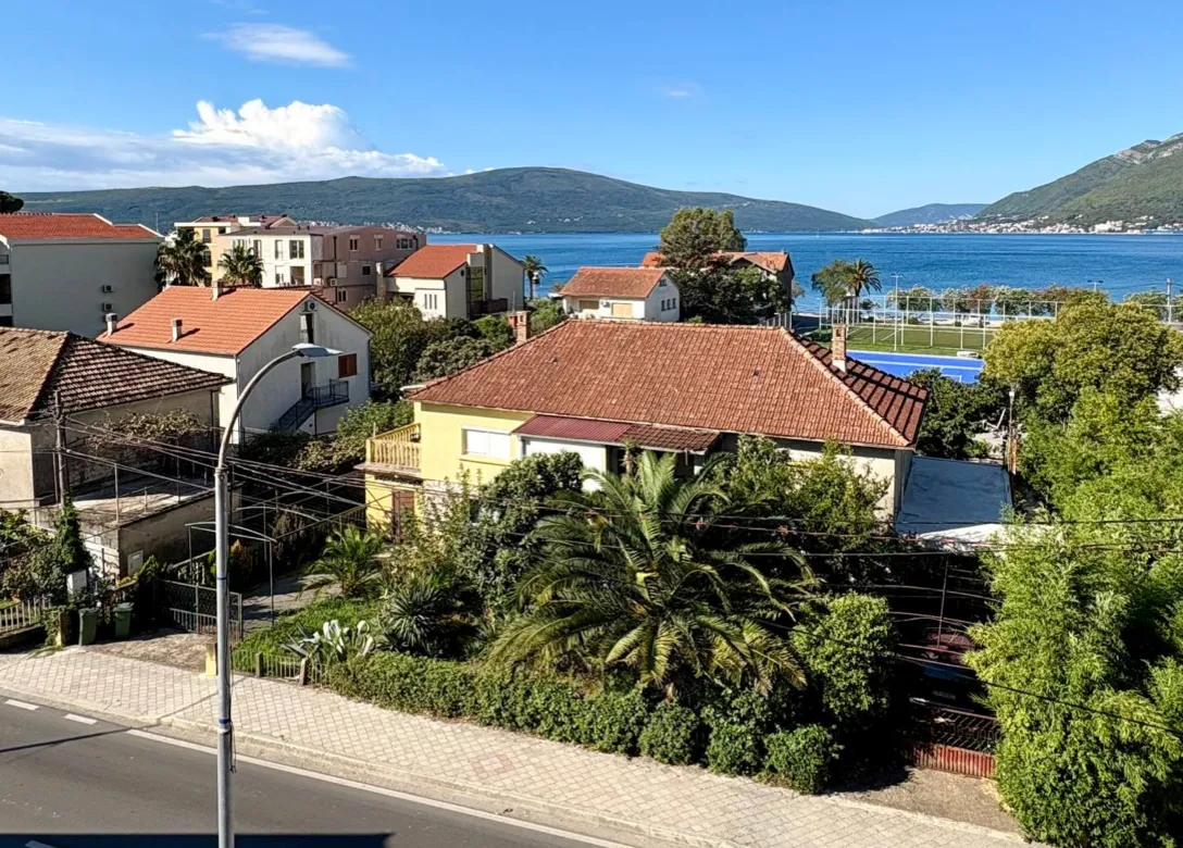 Rent, one bedroom apartment, 47m², Donja Lastva, Tivat