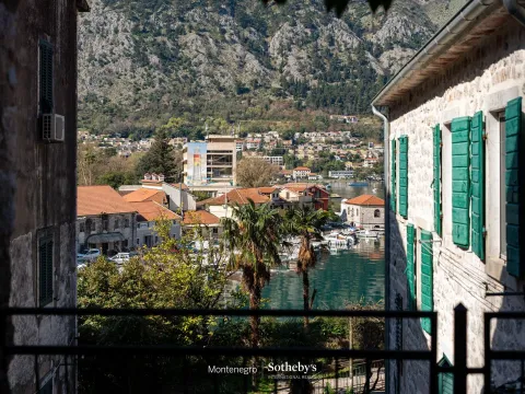 Sale, two bedroom apartment, 163m², Stari Grad Kotor, Kotor - image 19