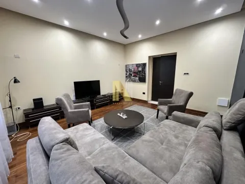 Izdavanje, dvosoban stan, 91m², Kej, Novi Sad Sve Podlokacije - image 2