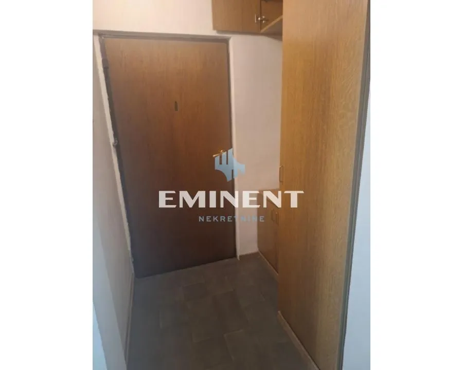 Izdavanje, dvosoban stan, 58m², Sarajevska, Beograd
