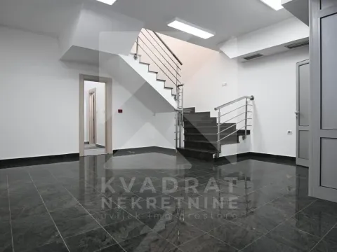 Izdavanje, poslovni prostor, 147m², Preko Morače, Podgorica - image 2