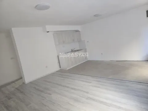 Rent, two bedroom apartment, 57m², Žarkovo, Beograd - image 3
