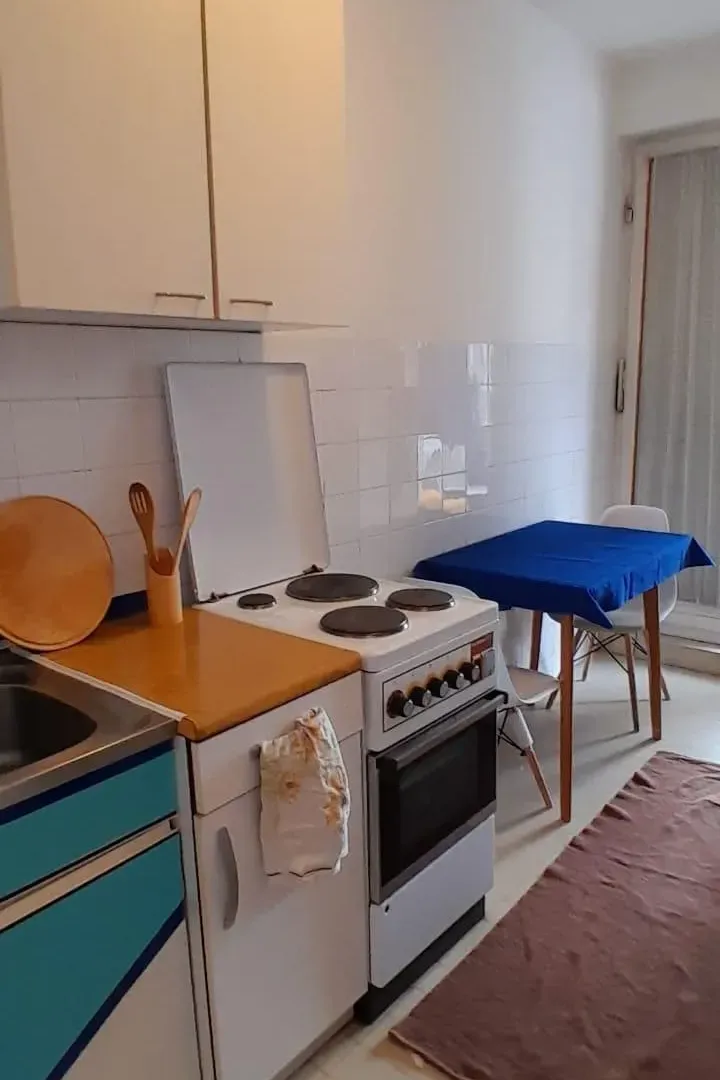 Rent, one bedroom apartment, 42m², Centar, Budva
