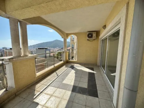 Sale, one bedroom apartment, 89m², Lazi, Budva - image 10