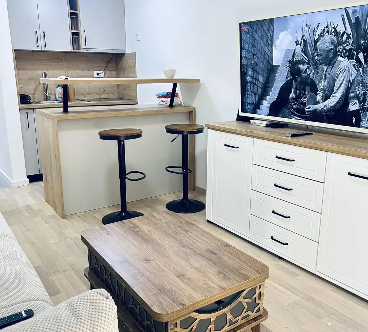 Rent, studio apartment, 27m², Momišići, Podgorica