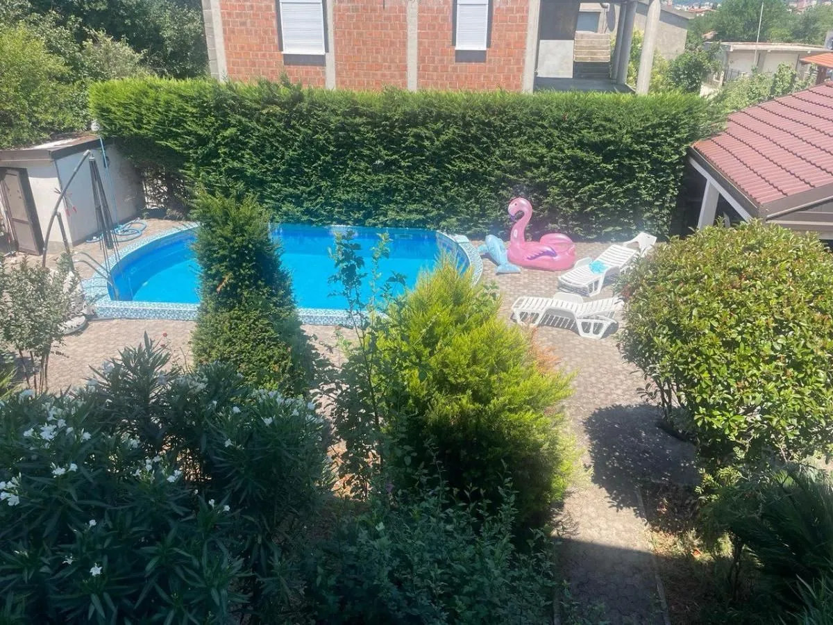 Sale, three bedroom apartment, 99m², Polje, Bar