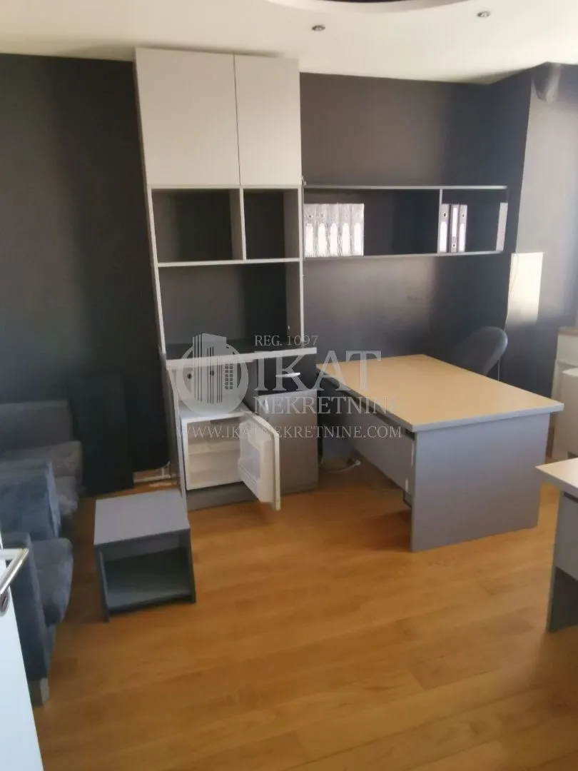 Rent, office space, 70m², Stari Grad, Beograd