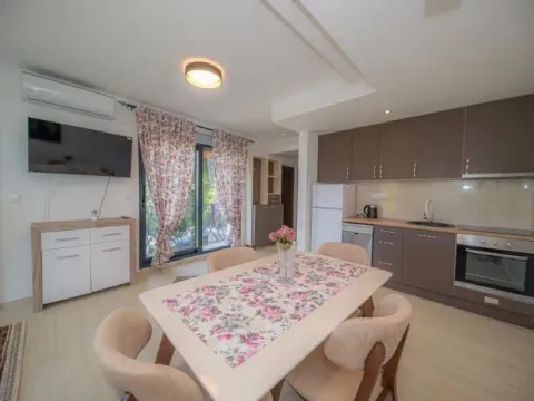 Rent, one bedroom apartment, 55m², Ratac, Bar - image 5