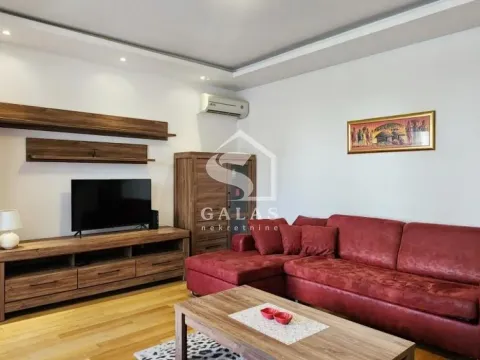 Rent, two bedroom apartment, 43m², Crveni Krst, Beograd - image 2