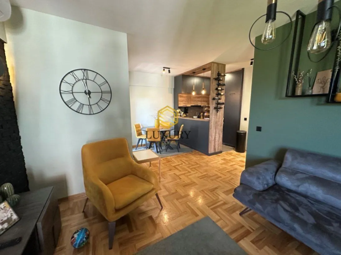 Prodaja, trosoban stan, 95m², Ljubović, Podgorica