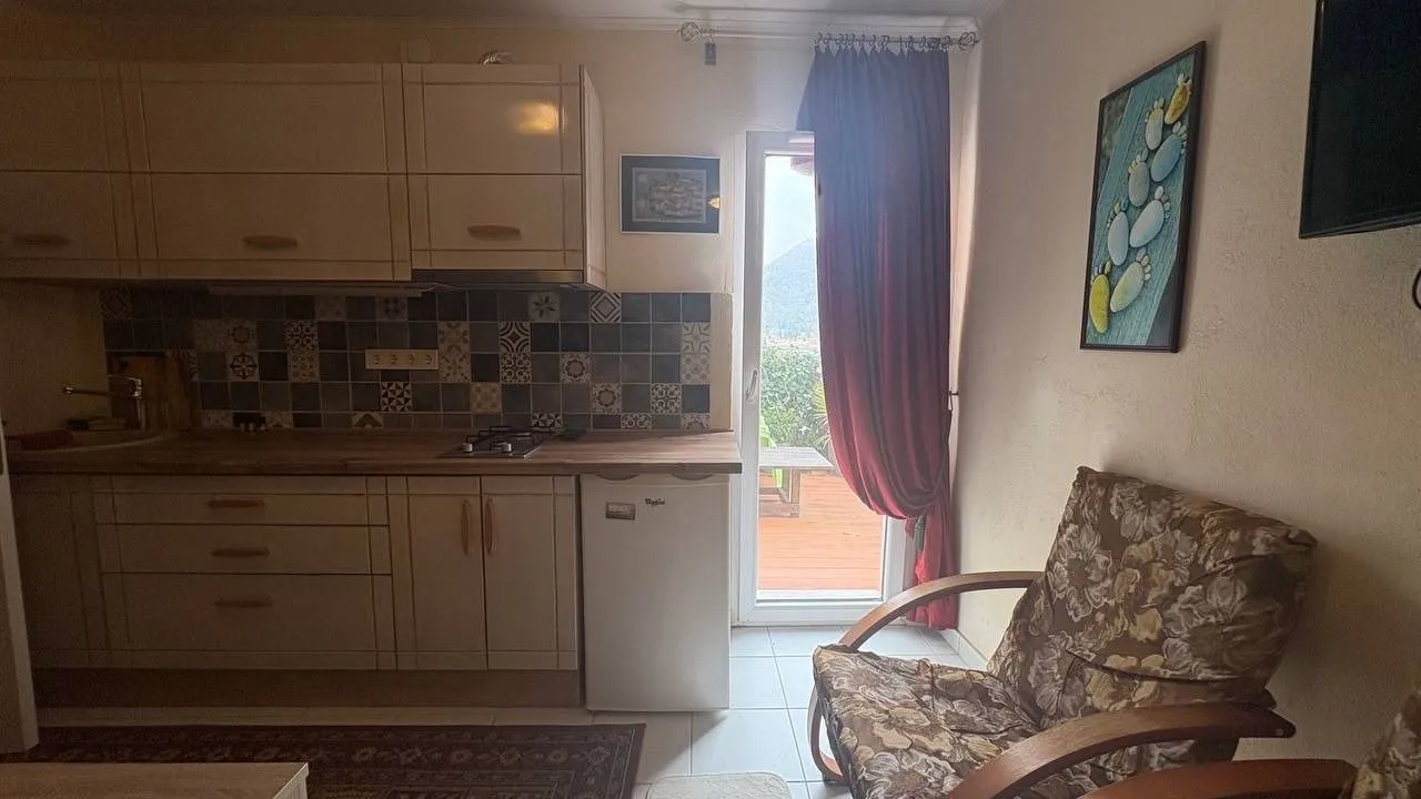 Prodaja, trosoban stan, 180m², Lepetani, Tivat