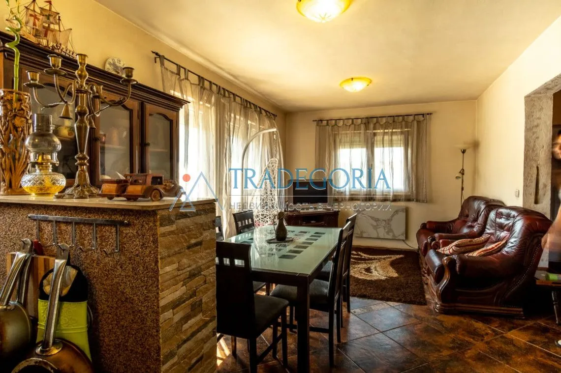 Prodaja, kuća, 180m², Bar, Crna Gora