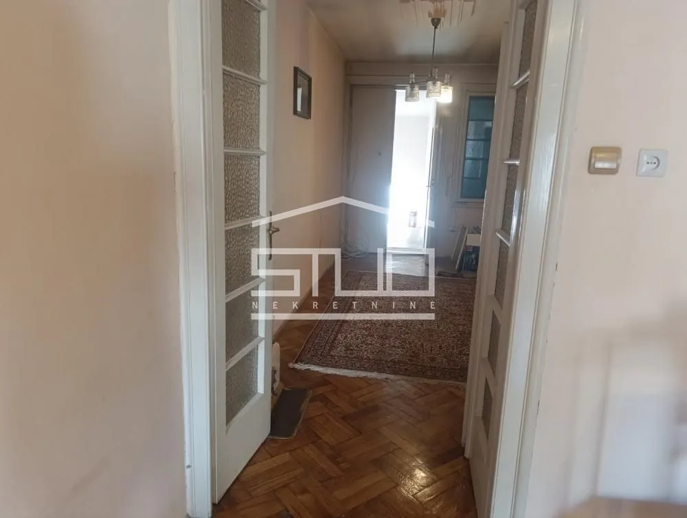 Sale, two bedroom apartment, 77m², Stari Grad, Beograd