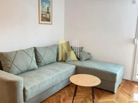 Rent, studio apartment, 25m², Bulevar Oslobodjenja, Novi Sad Sve Podlokacije - image 2