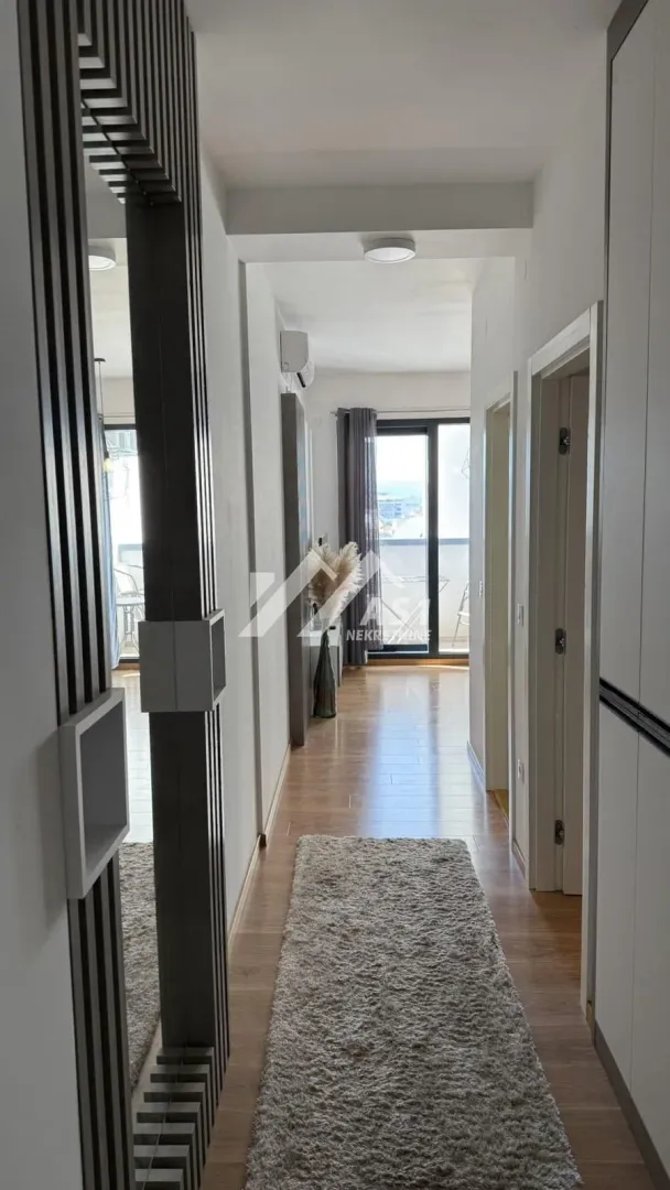 Izdavanje, dvosoban stan, 52m², Novi Sad Sve Podlokacije, Novi Sad
