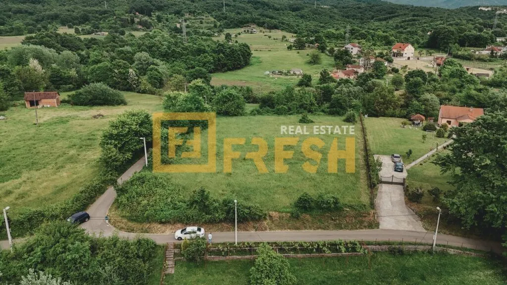 Prodaja, plac, 2500m², Ostalo, Podgorica