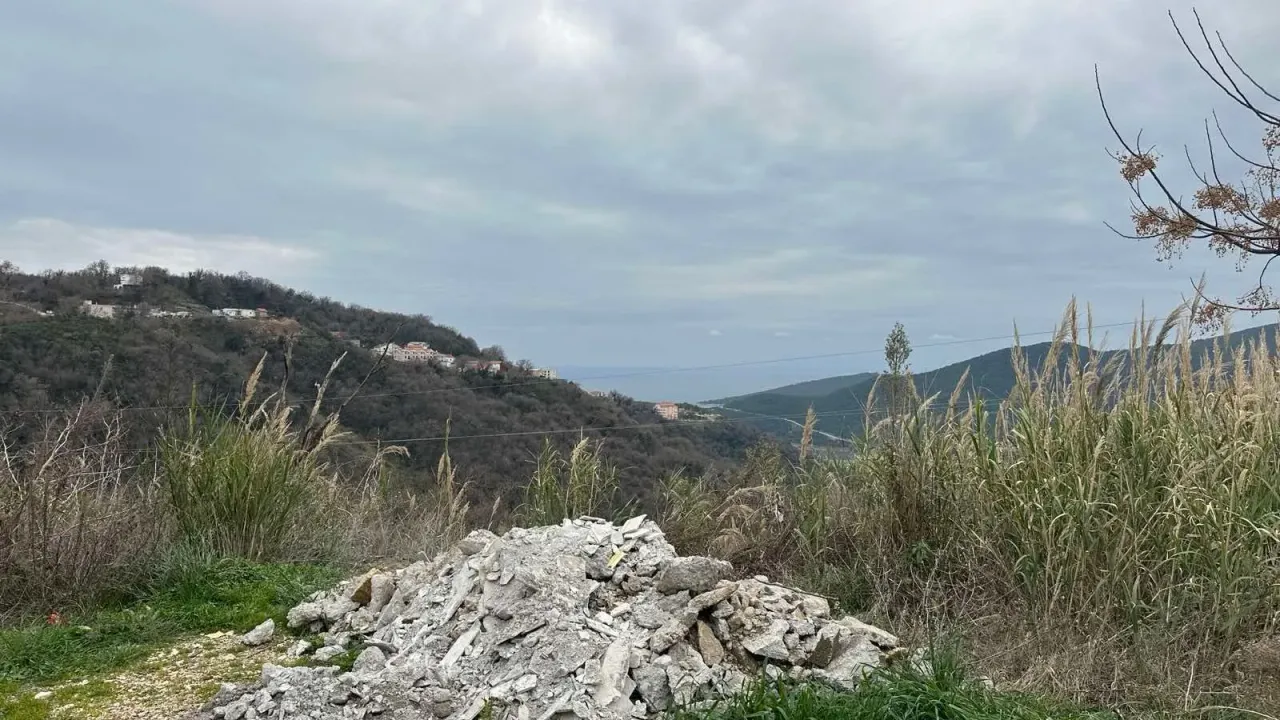 Sale, land lot, 350m², Prijevor, Budva