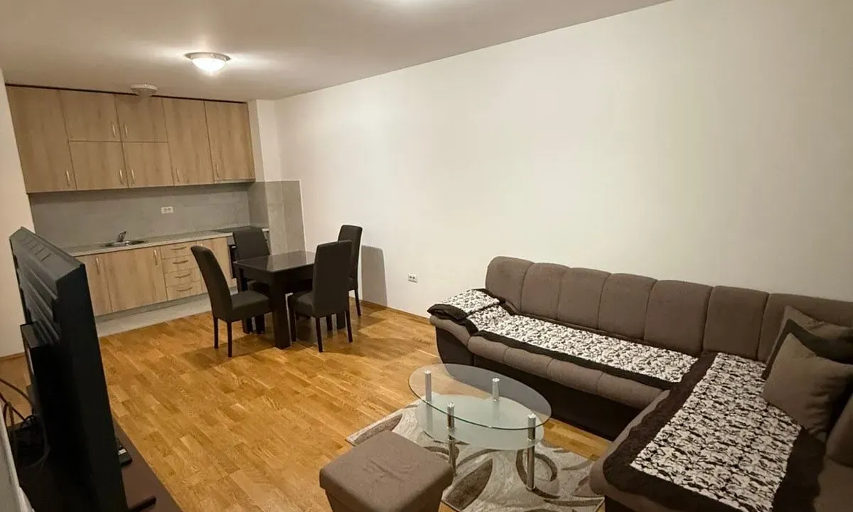 Rent, one bedroom apartment, 46m², Stari Aerodrom, Podgorica