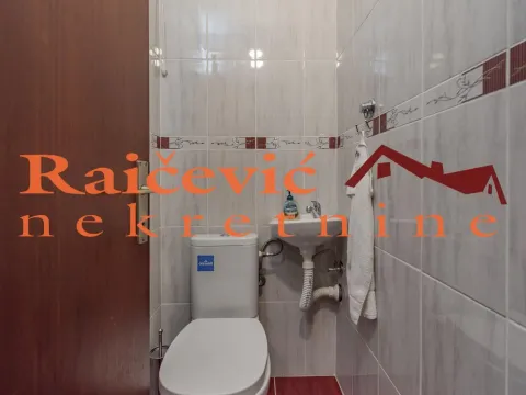 Izdavanje, trosoban stan, 84m², Bežanijska Kosa Sve Podlokacije, Beograd - image 18