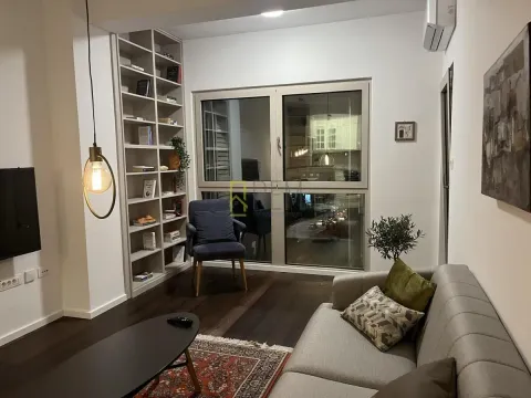 Izdavanje, jednosoban stan, 48m², Vezirov Most, Podgorica - image 2
