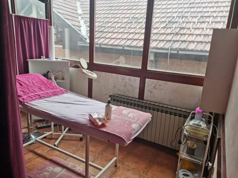 Rent, office space, 60m², Krnjaca, Palilula Sve Podlokacije