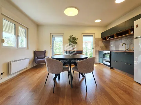 Rent, house, 100m², Velje Brdo, Podgorica - image 18