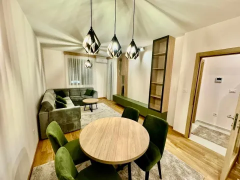 Rent, one bedroom apartment, 47m², City Kvart, Podgorica - image 1